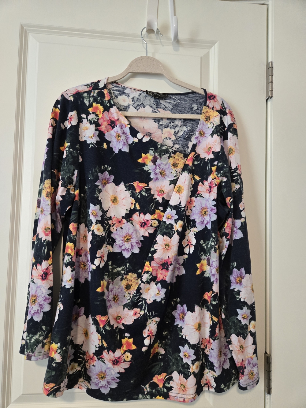 Diane Gilman Floral V-Neck Long Sleeve Top - Navy with Pink & Purple Flowers